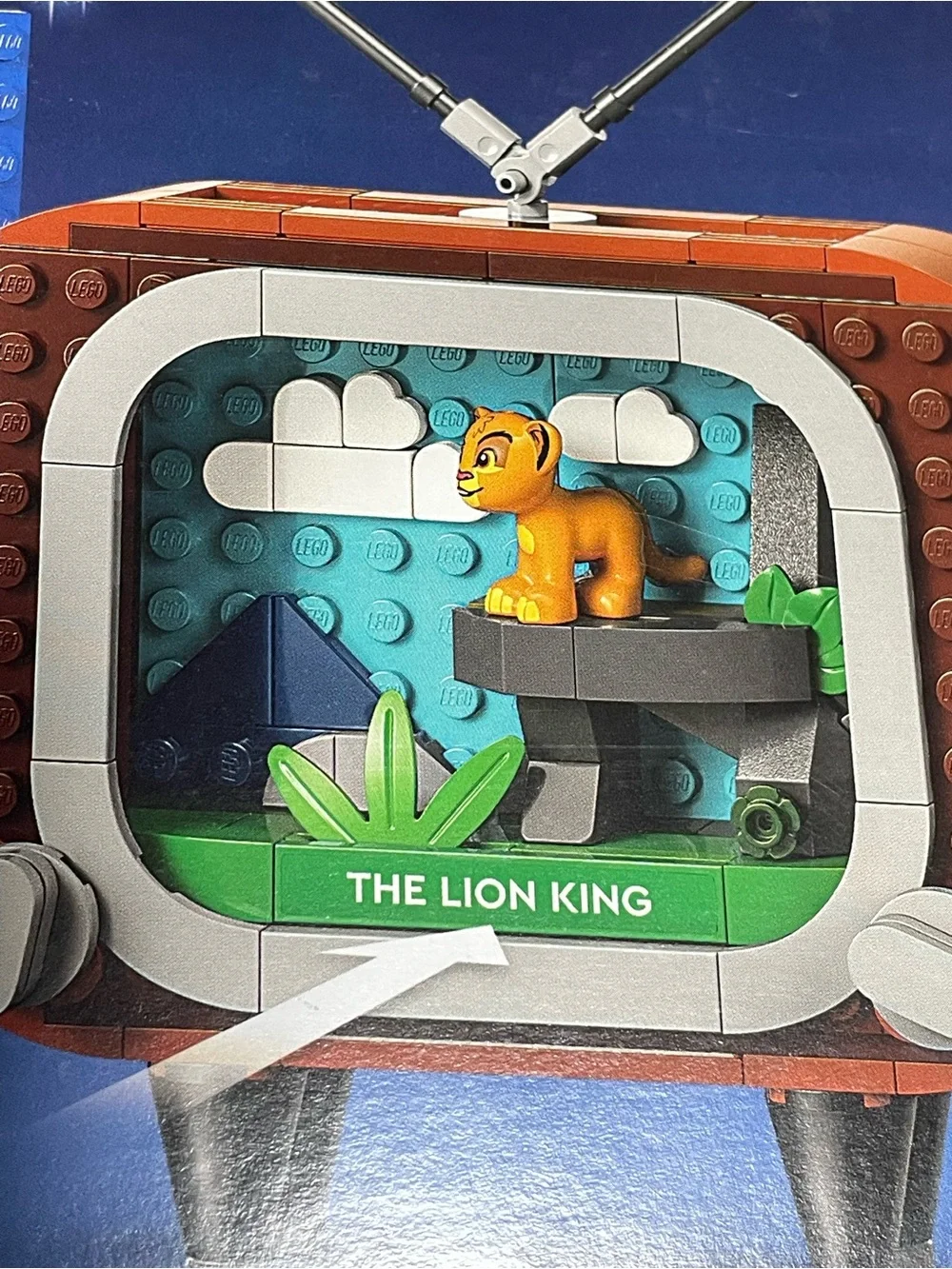 LEGO Disney Classic Animation Scene TV Set - Disney - Toy Story - Lion King